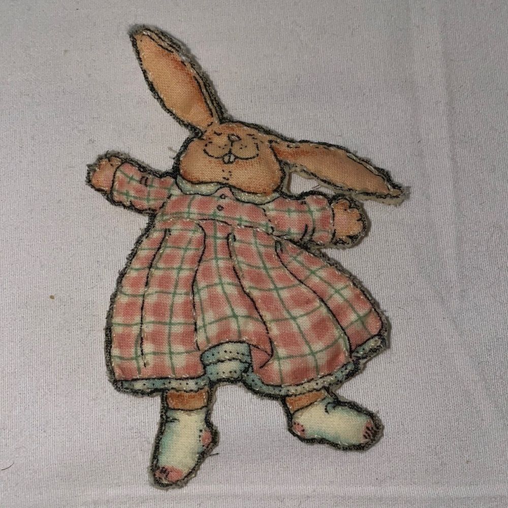 Rabbit pin 🐰  